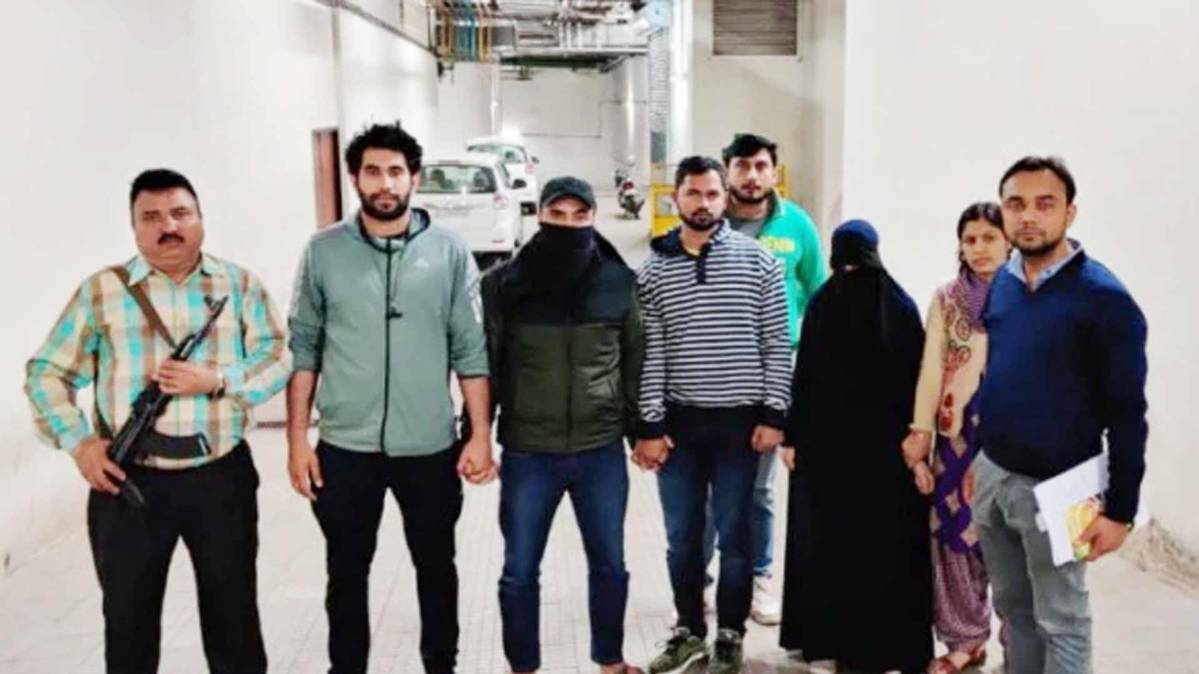 नॉनस्टॉप 100