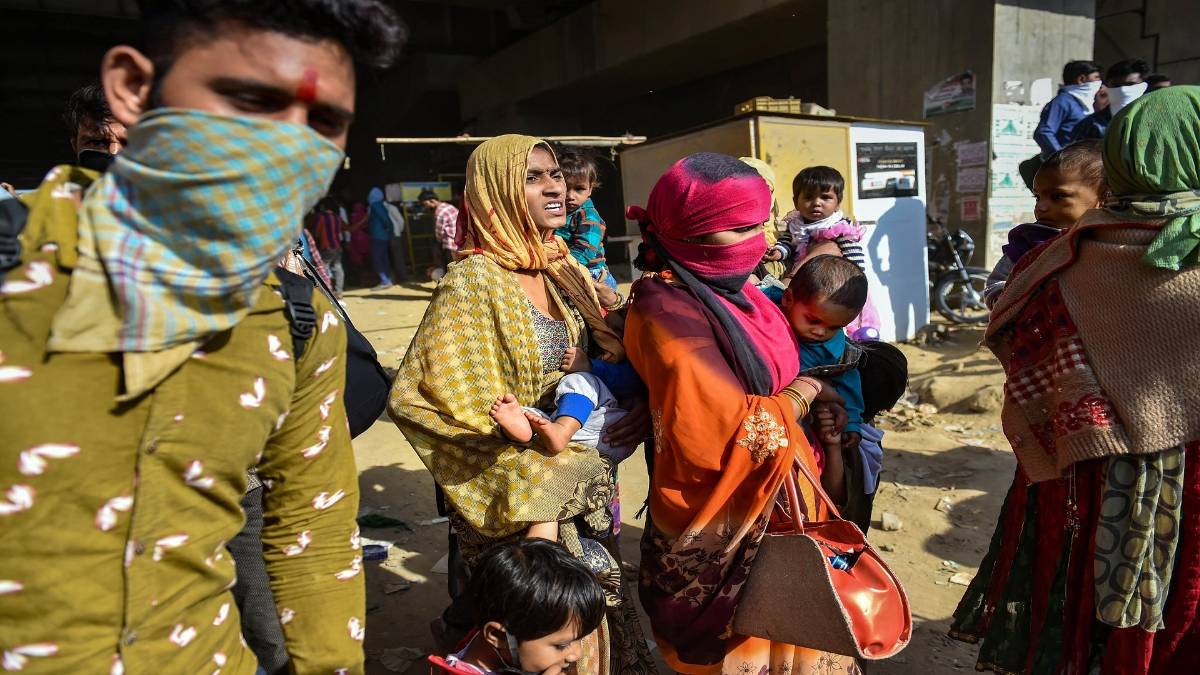 कोरोना से निपटने के लिए कोशिश जारी (File-PTI)