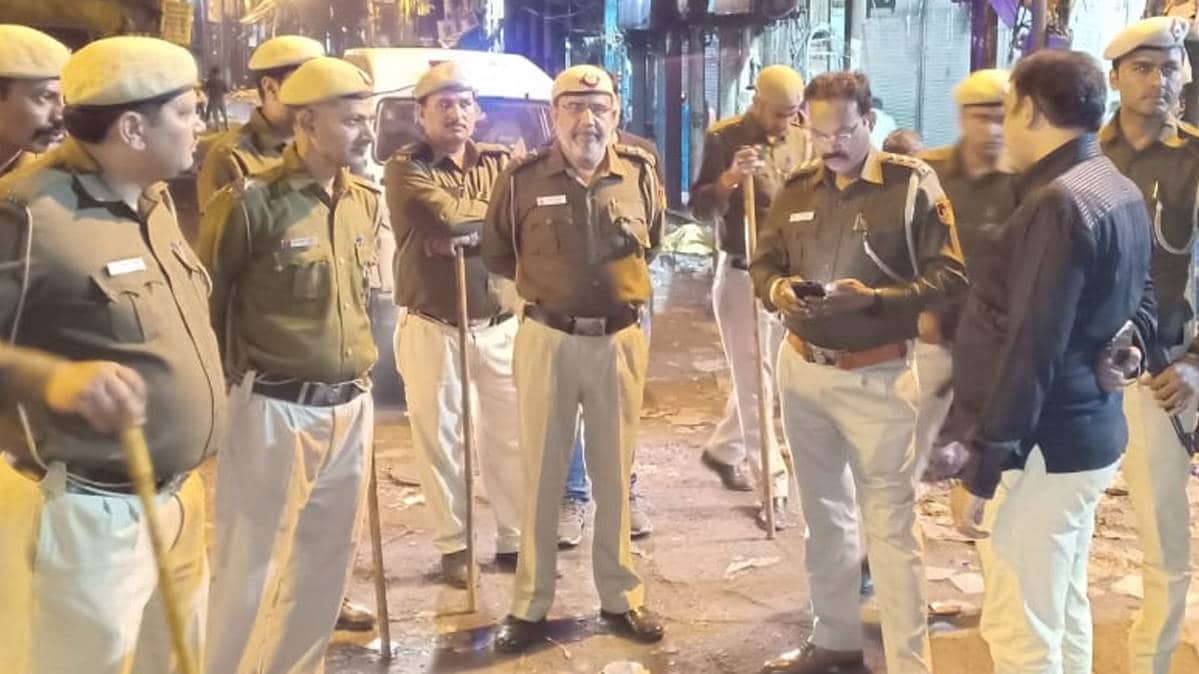 Report on the aftermath of Delhi violence (Photo- @DcpNorthDelhi)