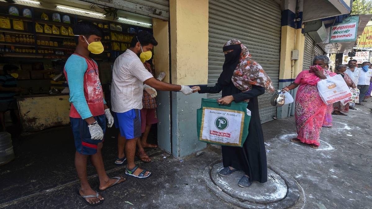 लगातार बढ़ रही कोरोना मरीजों की संख्या