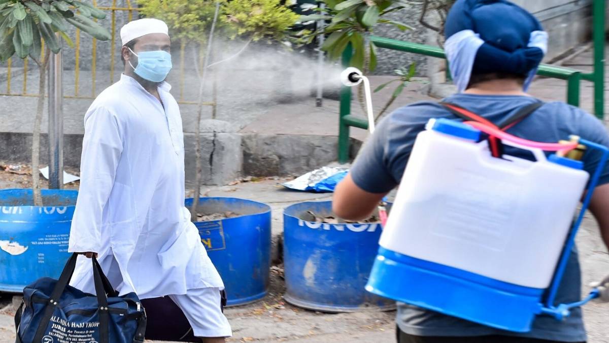 कोरोना महामारी का थर्ड स्टेज है खतरनाक (File-PTI)