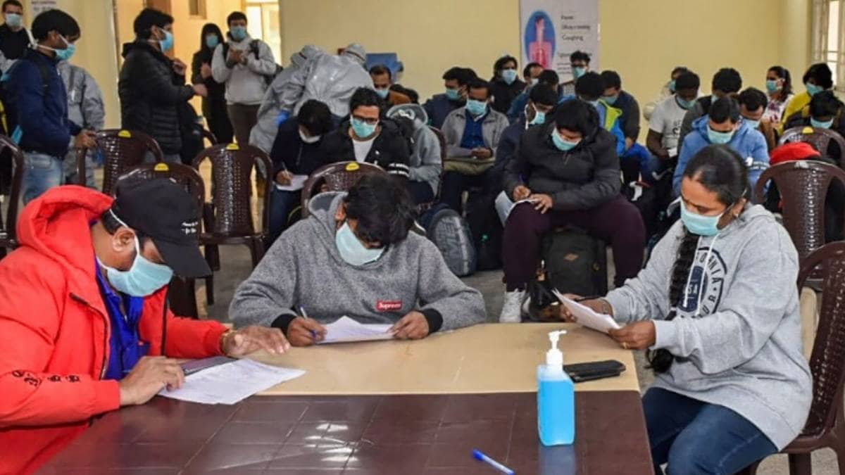 दिल्ली सरकार ने कोरोना को महामारी घोषित किया