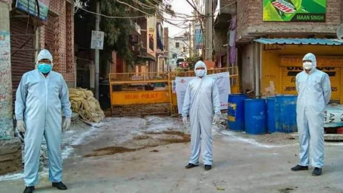 पुलिस कॉलोनी के तीन ब्लॉक सील (फाइल फोटो-PTI)