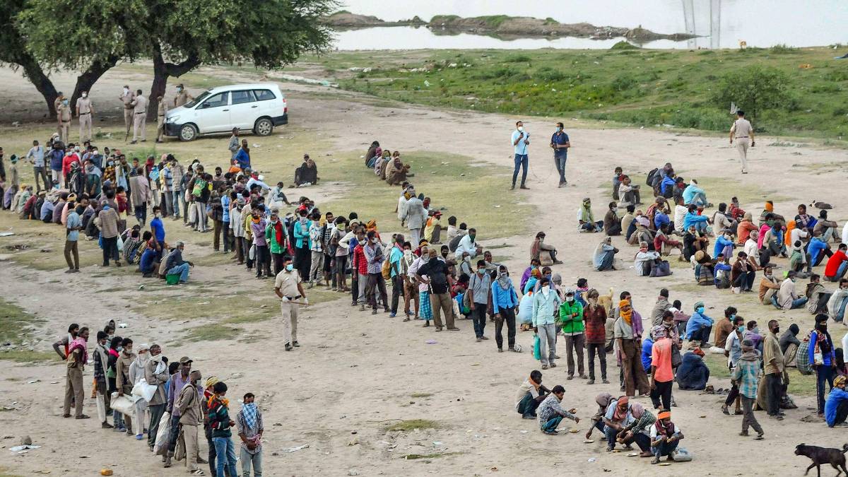 दिहाड़ी मजदूरों का दर्द (फाइल फोटो-पीटीआई)