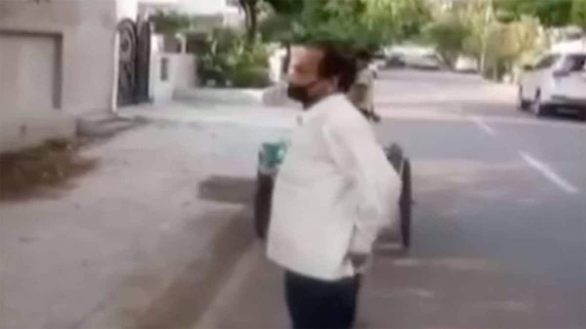 सब्जी वाला मुस्लिम तो विधायक ने दी चेतावनी