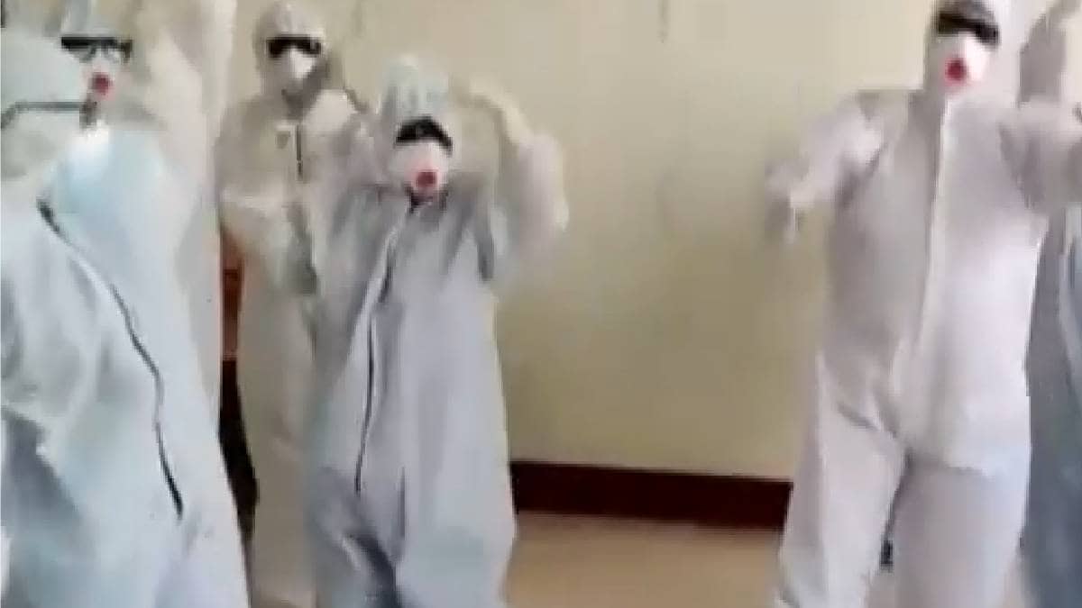 कोरोना का कहर जारी