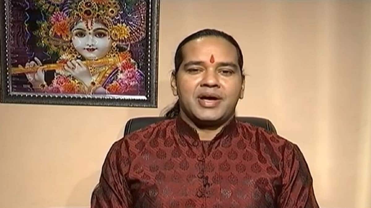 एस्ट्रो अंकल पंडित शिरोमणि सचिन के साथ