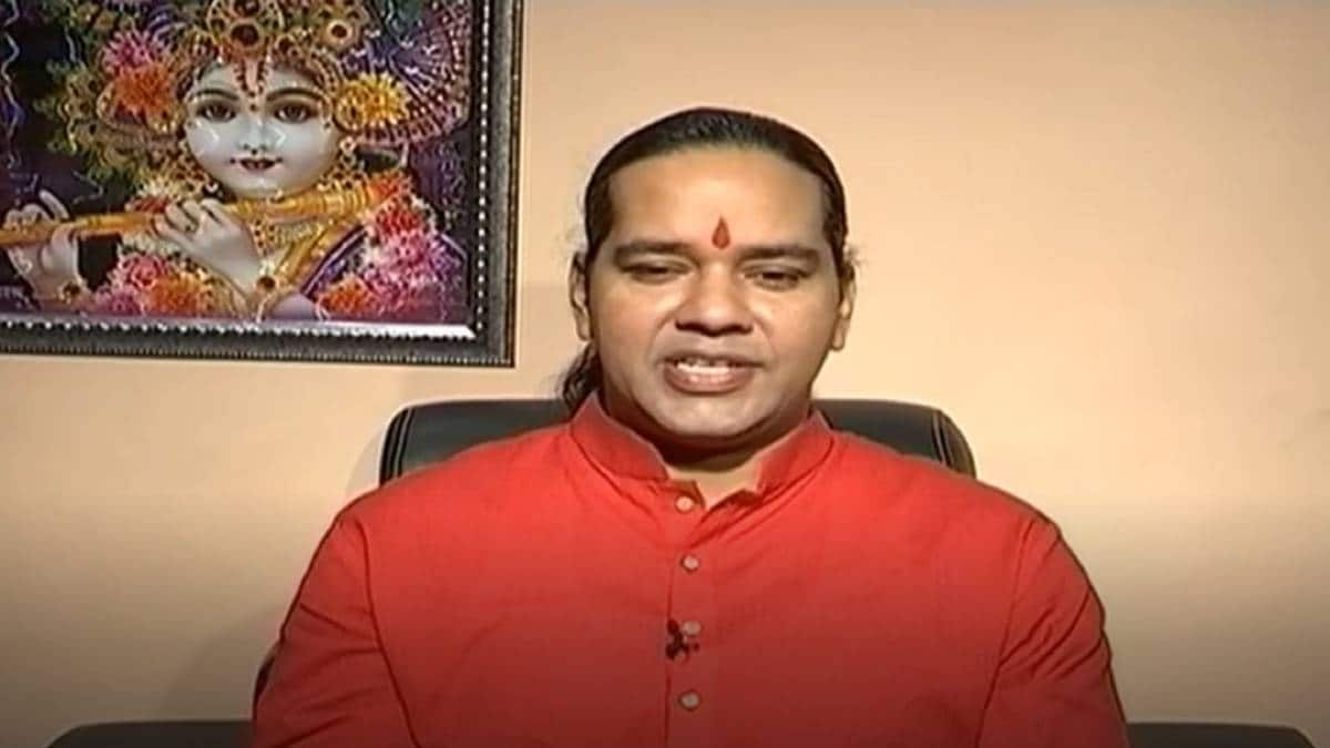 एस्ट्रो अंकल पंडित शिरोमणि सचिन के साथ