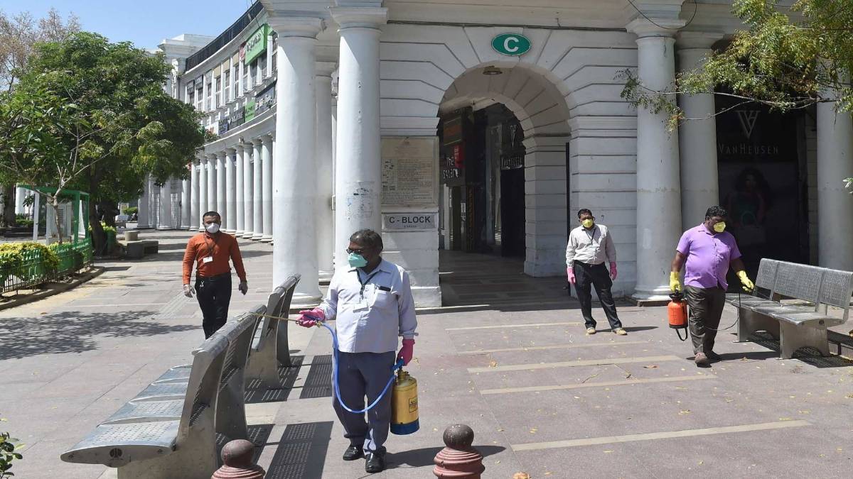 दिल्ली में तेजी से बढ़े कोरोना के मरीज