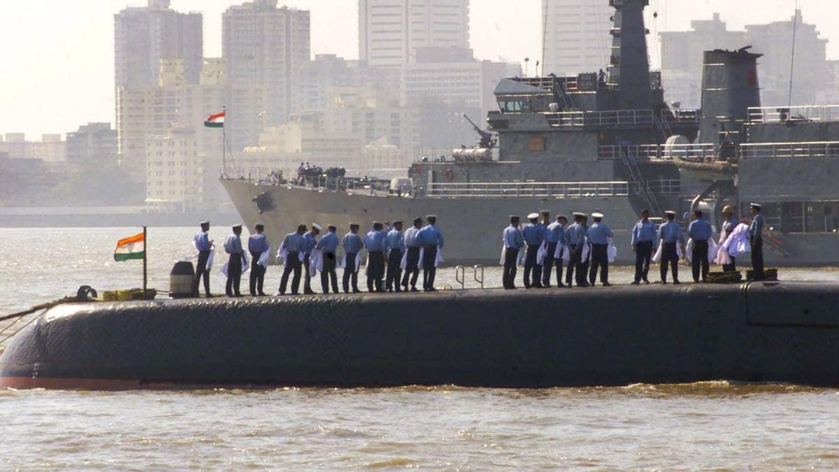 INS में कोरोना की दस्तक