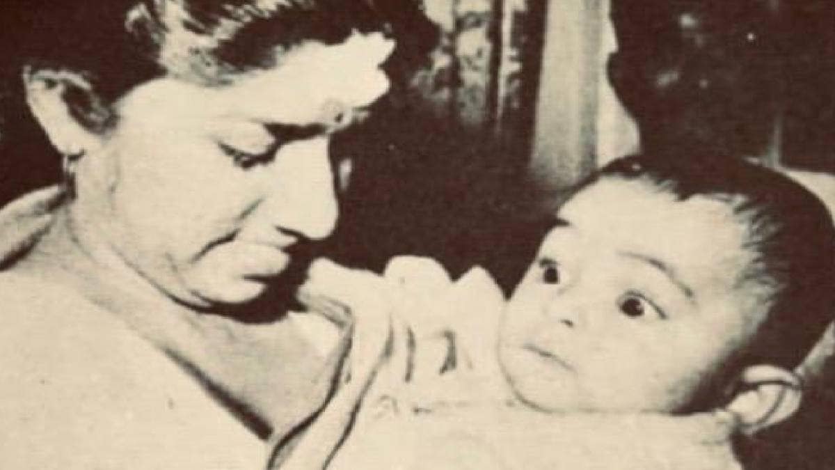 लता मंगेशकर ने ट्वीट की फोटो