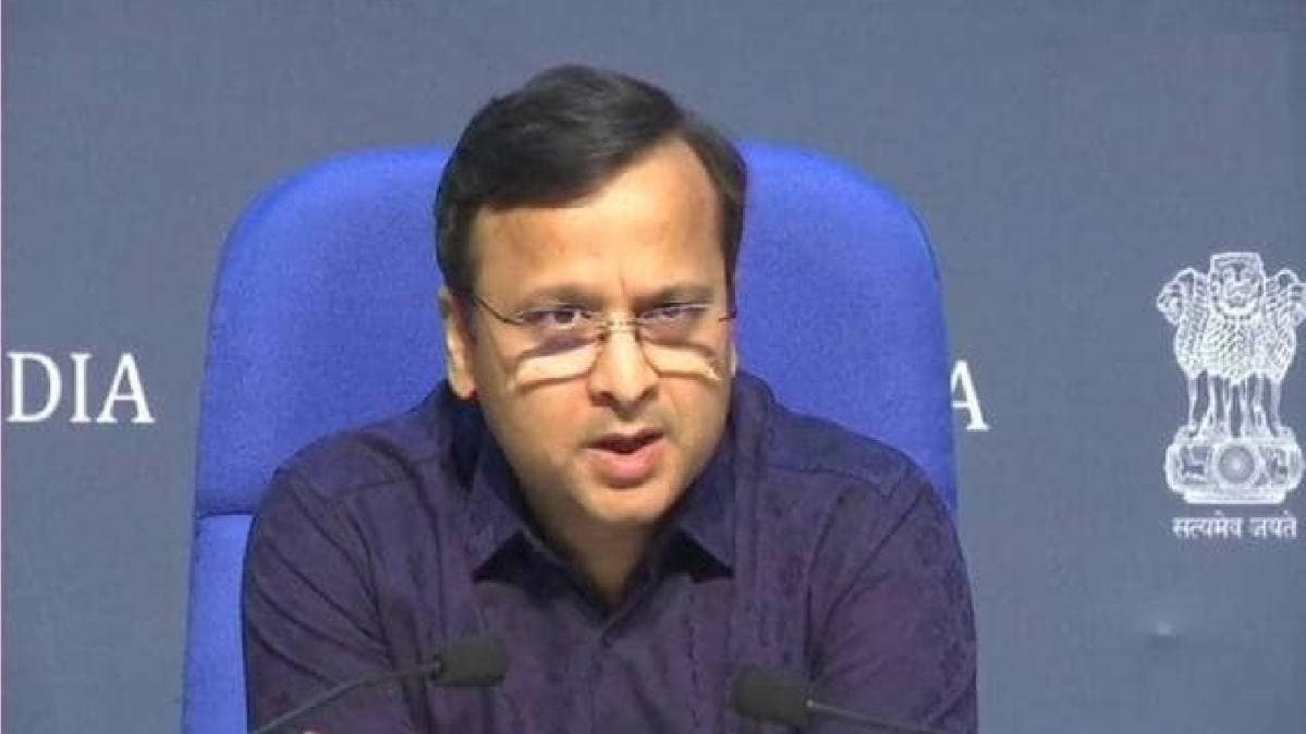 लव अग्रवाल