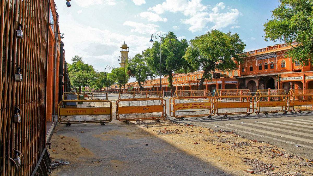 लॉकडाउन के दौरान बंद पड़े शहर