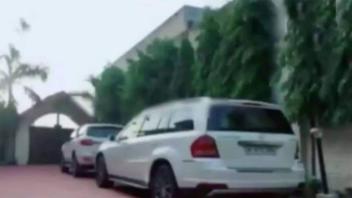 मौलाना साद का आलीशान बंगला