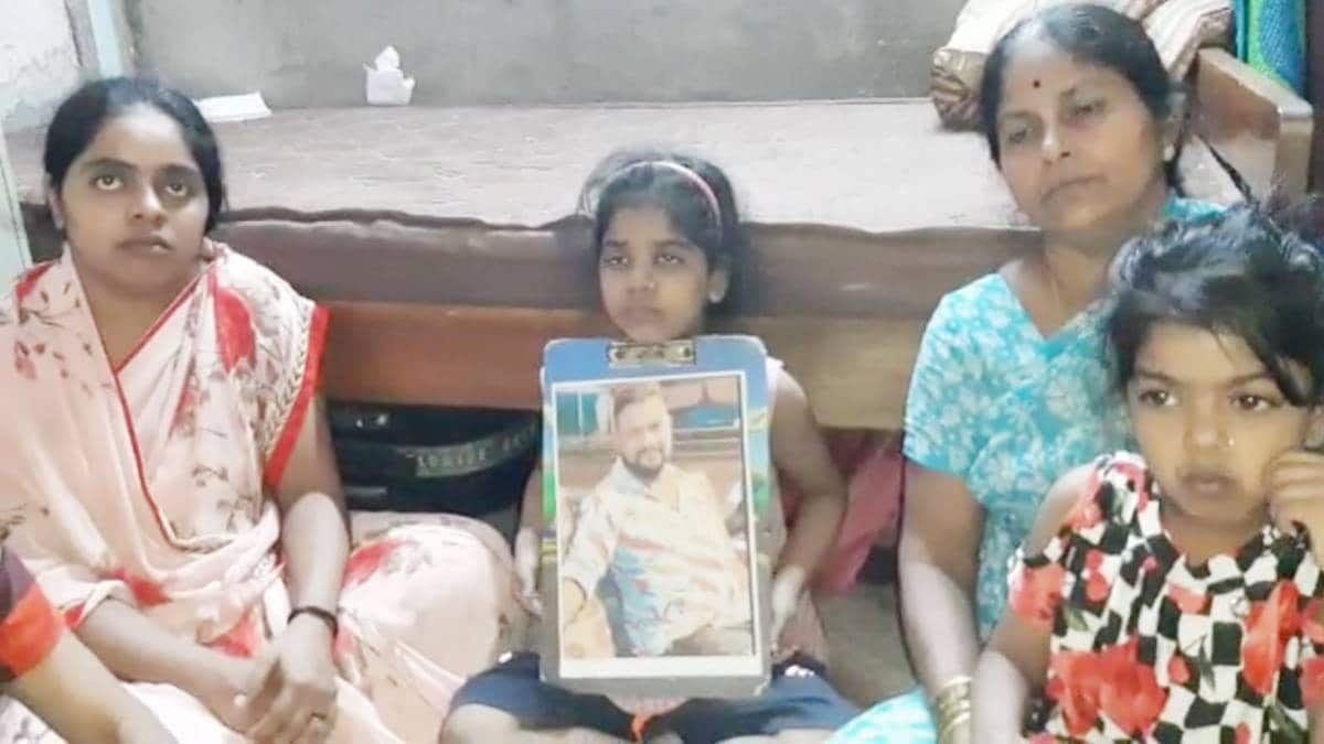 Palghar mob lynching case deceased driver Nilesh Telgade family