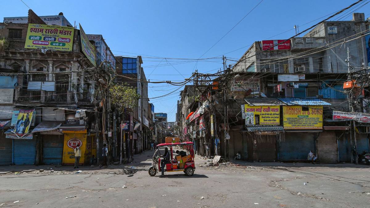 सूनसान दिल्ली (फोटो-पीटीआई)