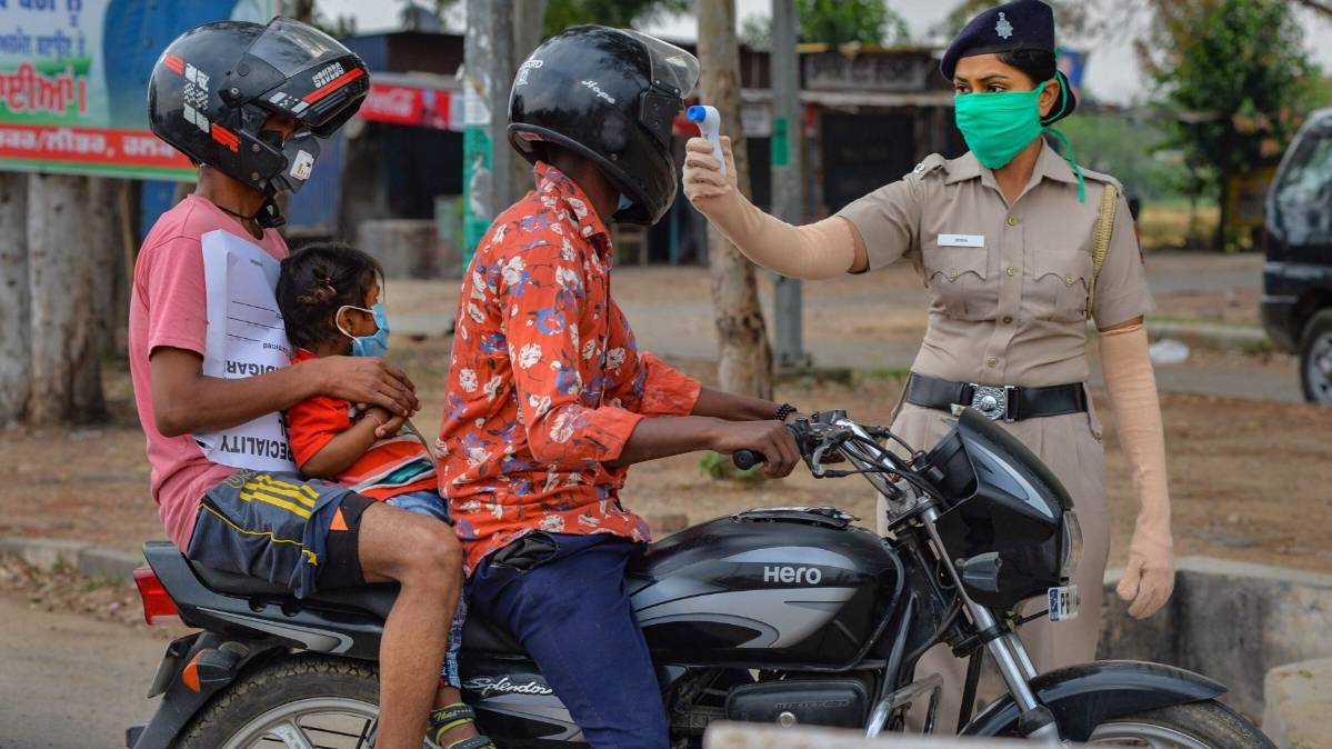 कोरोना से महाराष्ट्र सबसे ज्यादा प्रभावित (File-PTI)