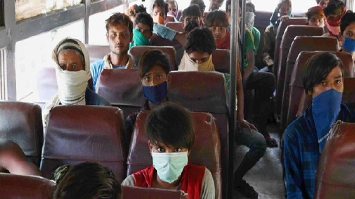 मजदूरों पर राजनीति