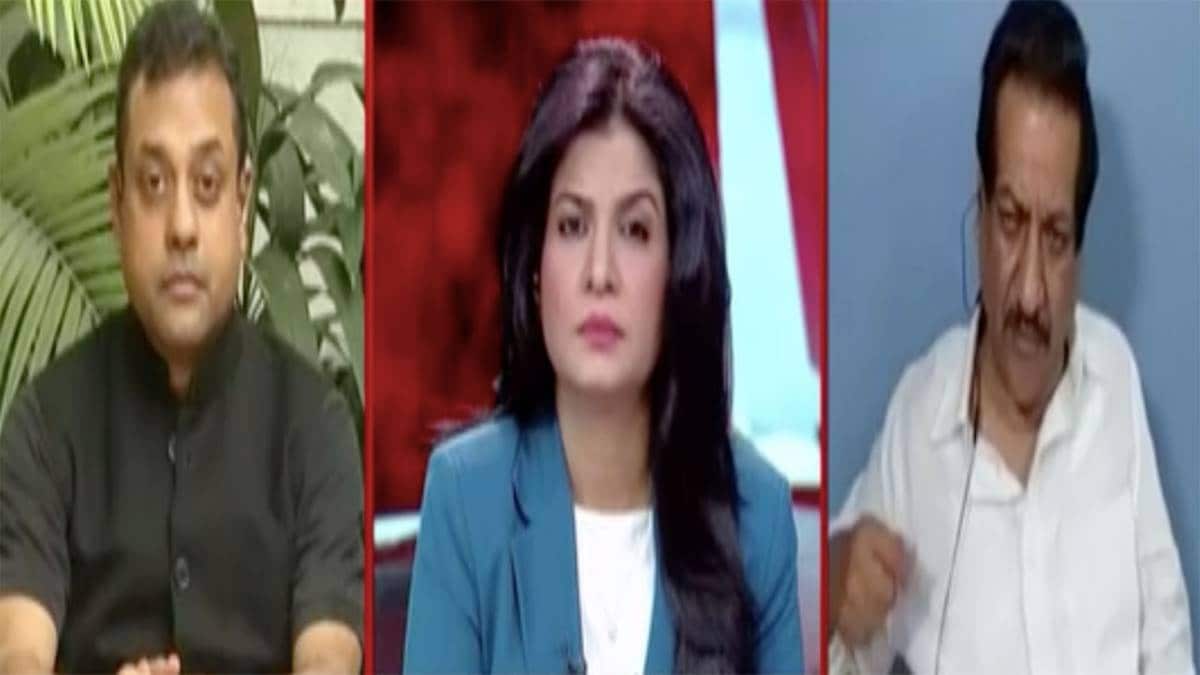 मंदिरों के सोने पर घिरे चव्हाण