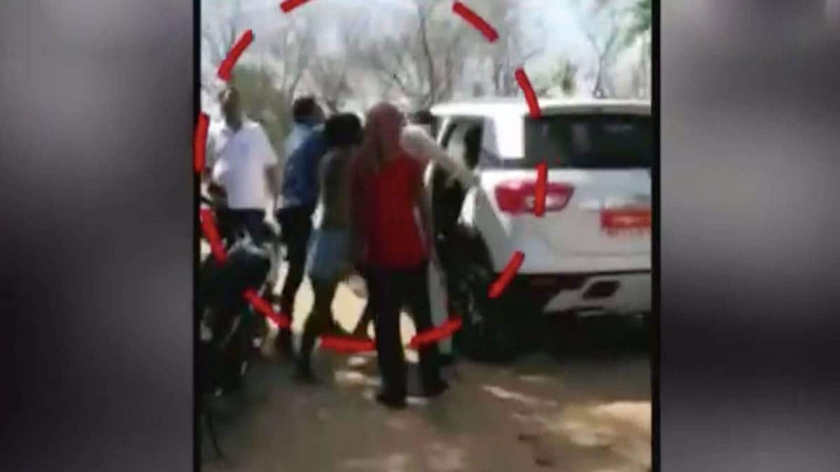 ASI को अगवा करने की कोशिश