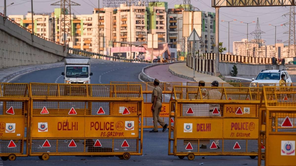 दिल्ली-गुरुग्राम बॉर्डर सील (File-PTI)