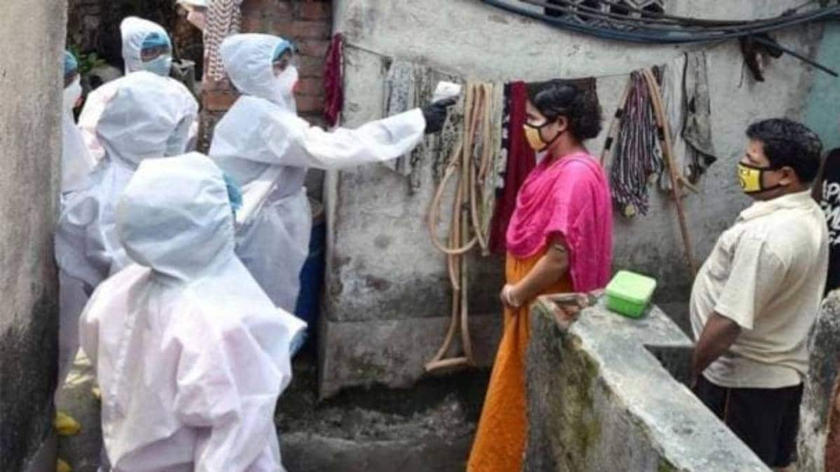 कापसहेड़ा की एक इमारत में कोरोना के 41 मामले सामने आए (प्रतीकात्मक तस्वीर-PTI)