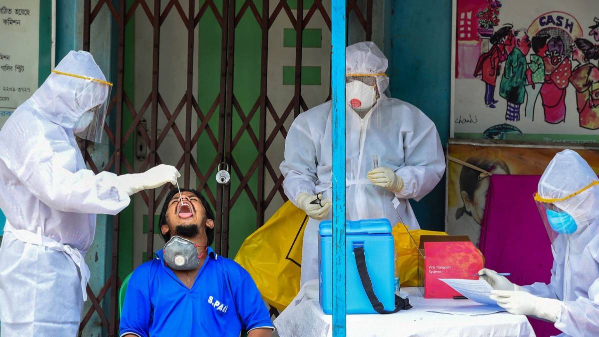 देश में कोरोना के मामले 53 हजार के करीब (File-PTI)