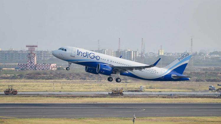 Airplanes resume today