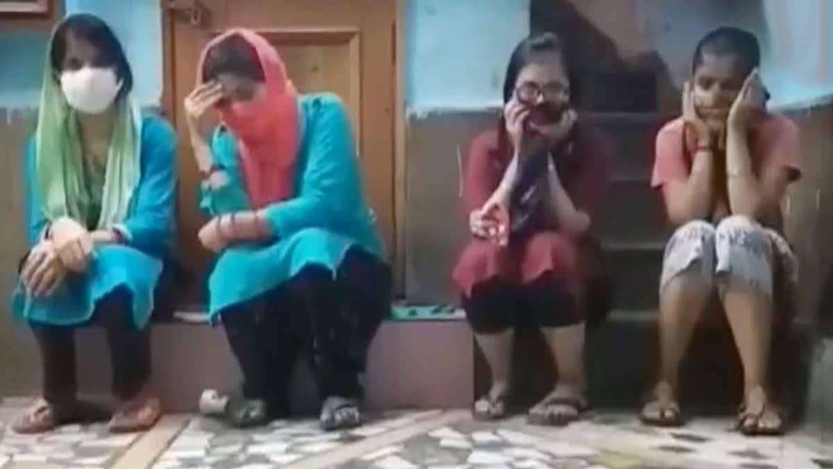 Delhi family aligation against Hedgewar hospital