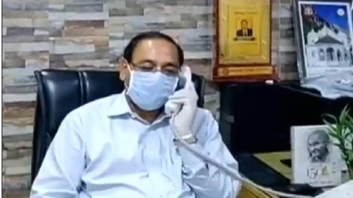 गाजियाबाद के DM