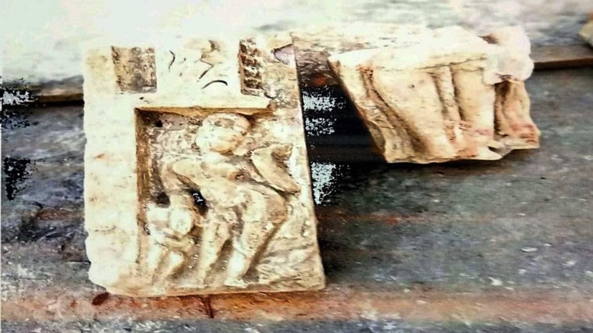 रामजन्मभूमि पर खुदाई में मिलीं प्राचीन मूर्तियां