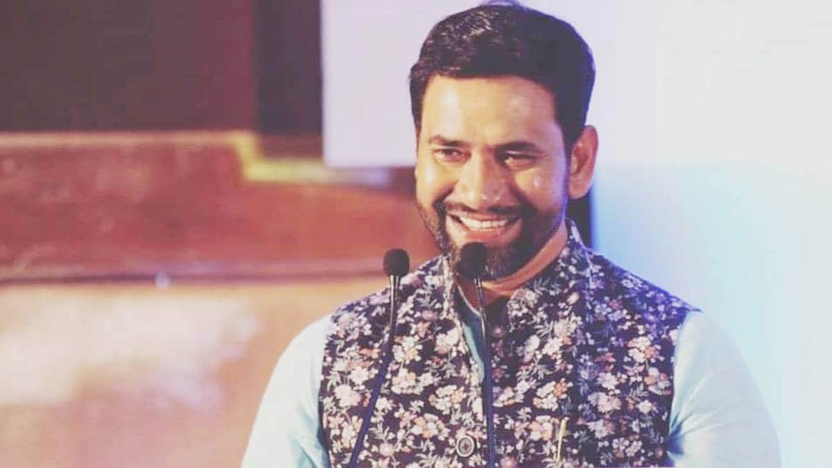 e-Sahitya Aaj Tak 2020: Dinesh Lal Yadav also known as Nirahua,