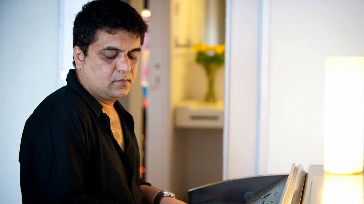 e-Sahitya Aaj Tak 2020: Lyricist Swanand Kirkire