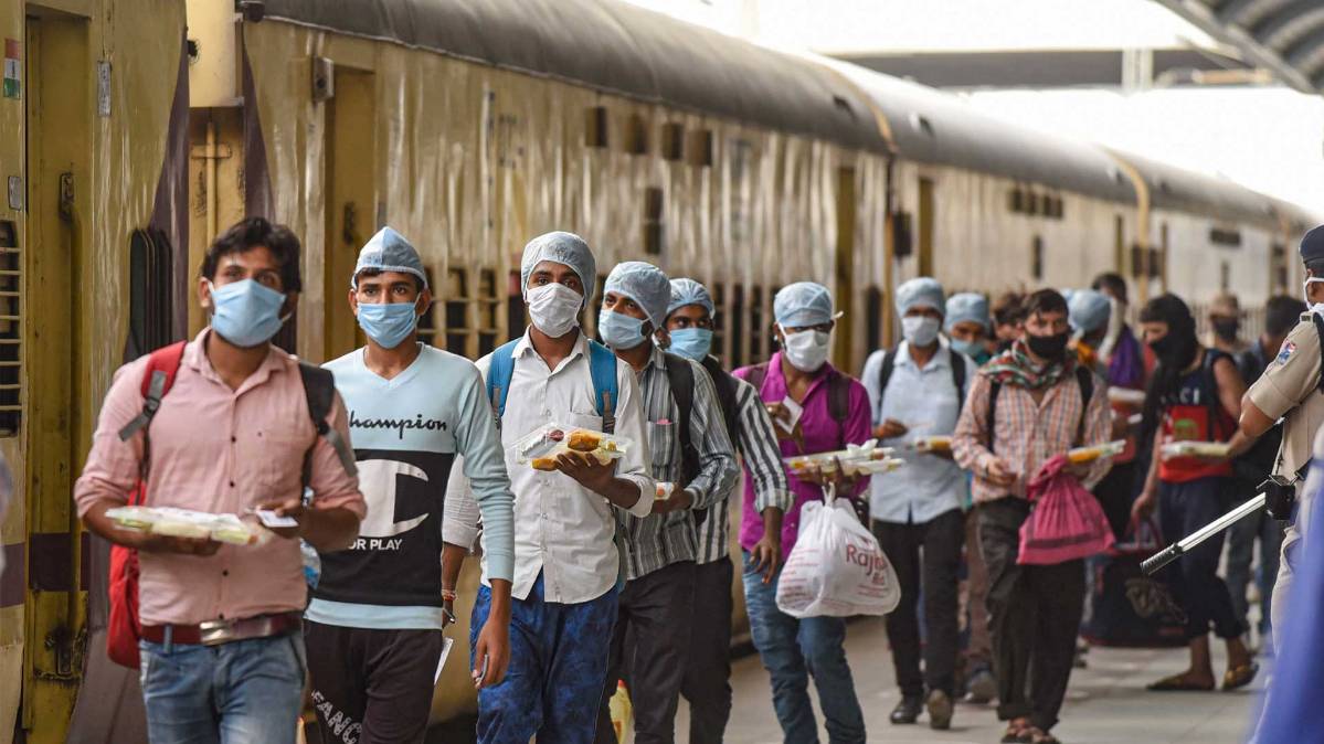 मजदूरों की बेबसी की कहानी