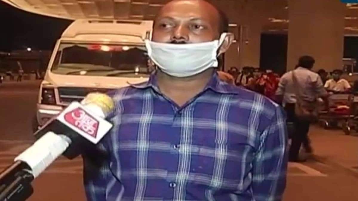 मुंबई से रांची प्रवासी मजदूरों ने किया  प्लेन में सफर  (फाइल- आज तक)