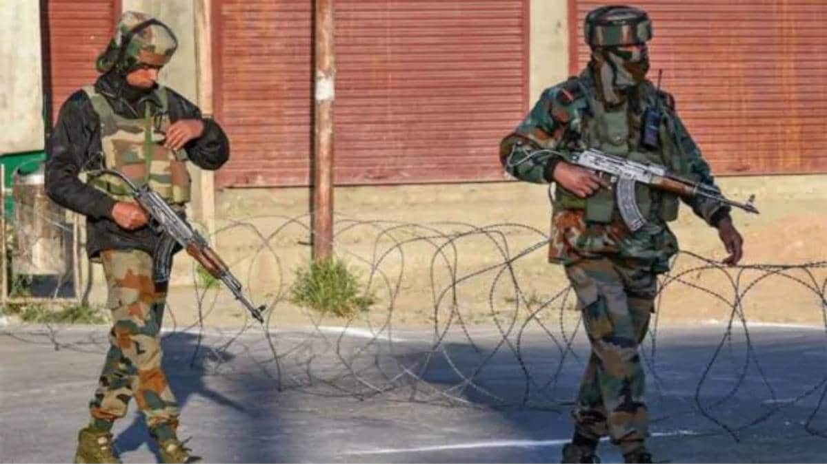 बड़ा आतंकी हमला टला (PTI)