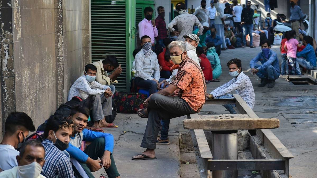 दिल्ली में कोरोना का कहर जारी (File-PTI)