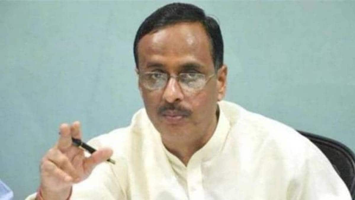 यूपी के उपमुख्यमंत्री दिनेश शर्मा (फाइल फोटो)