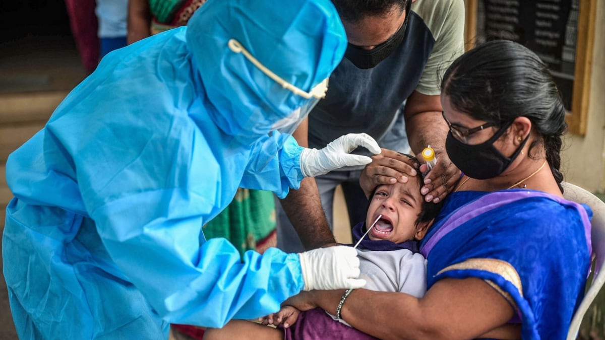 चीनी वायरस राजधानी पर अपना शिकंजा तेजी से कस रहा है (File-PTI)