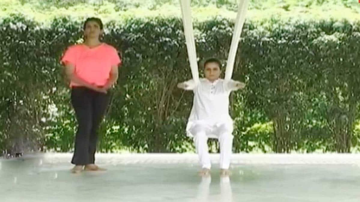 एरियल योग पर खास पेशकश