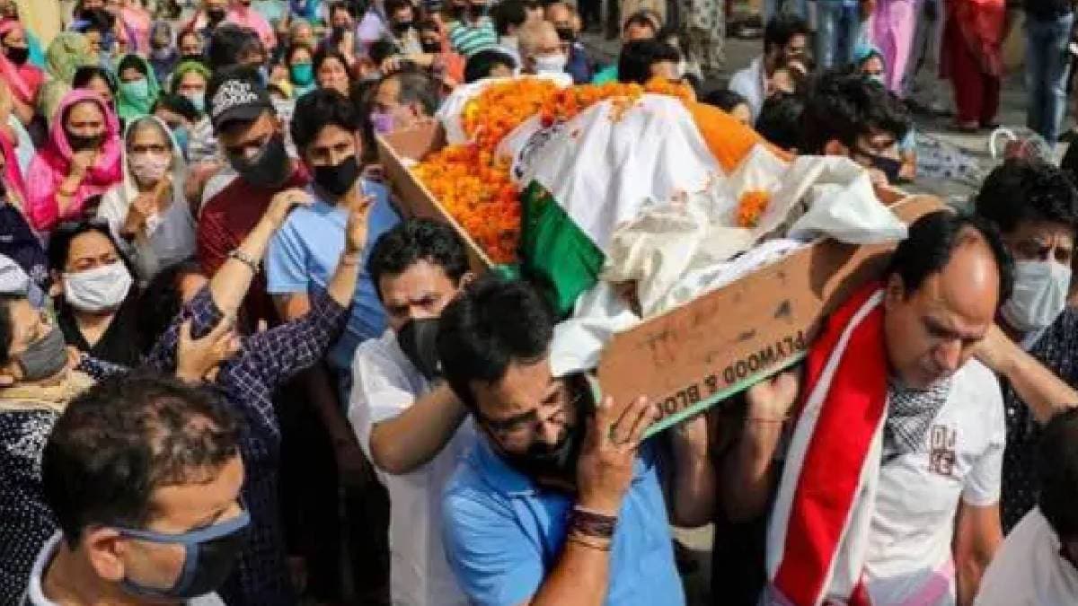 अजय पंडिता की घाटी में हुई थी हत्या