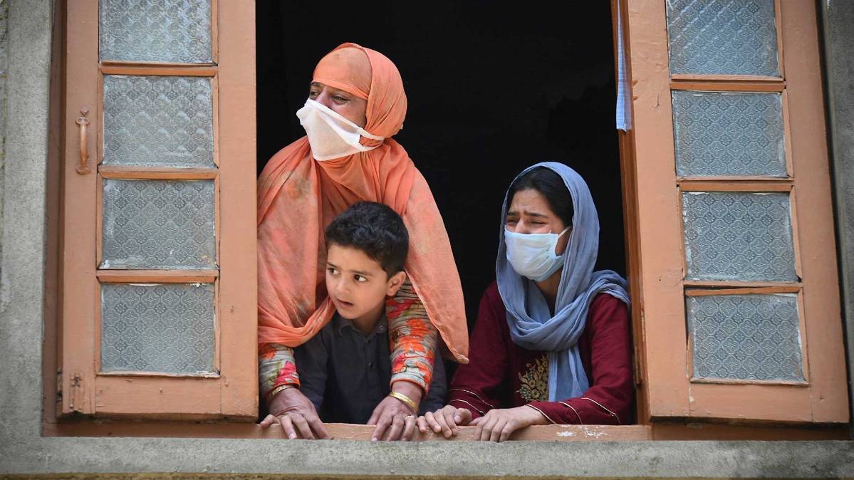 दिल्ली में होम क्वारंटीन नीति खत्म (फोटो- PTI)