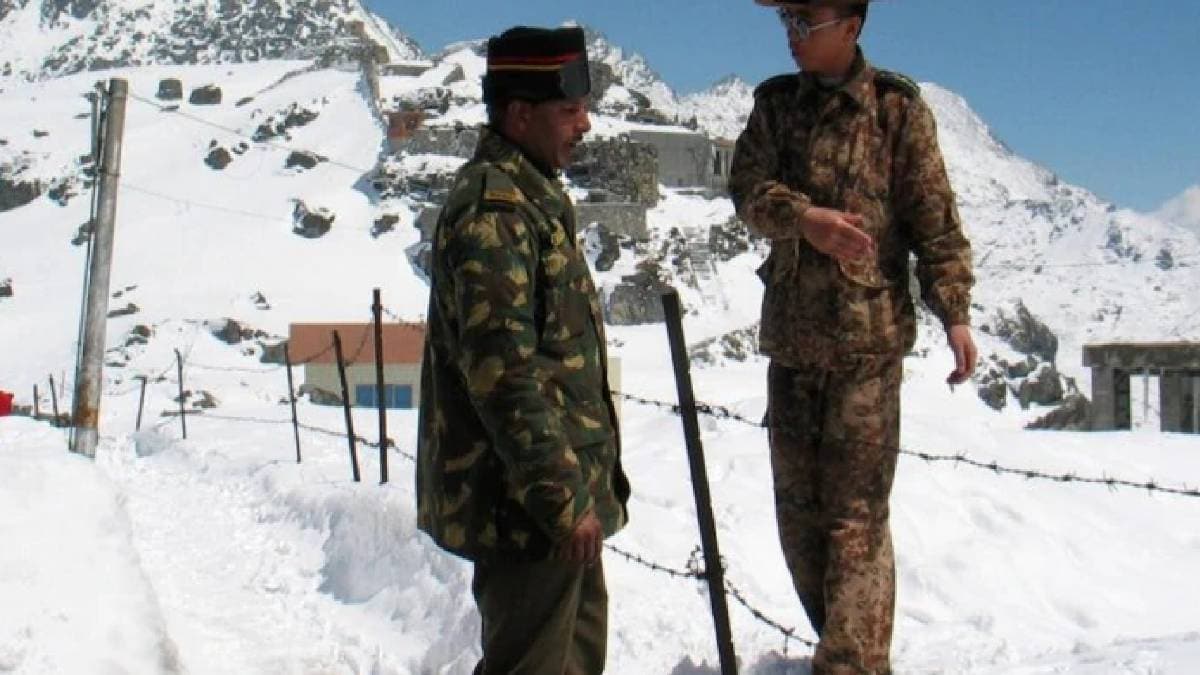 भारत-चीन सेना में विवाद