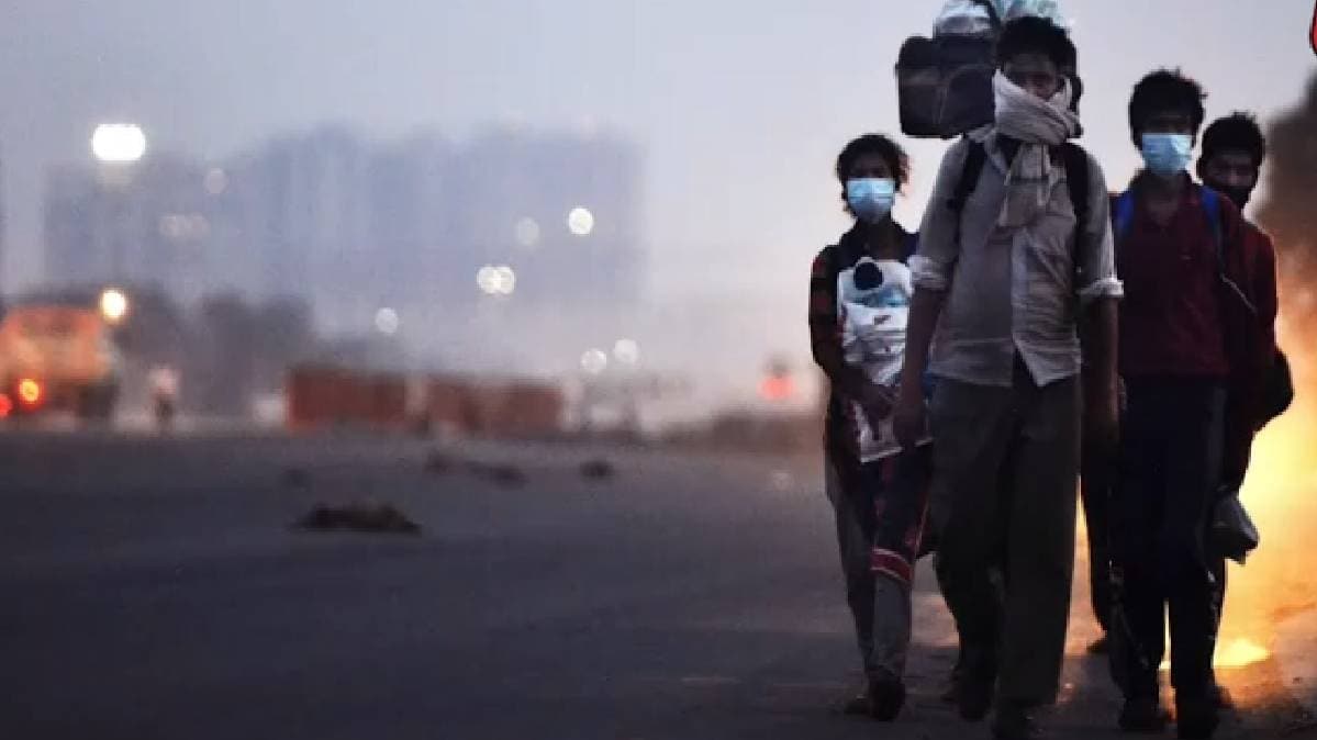 लॉकडाउन के कारण घर वापस जाते मजदूरों का छलका दर्द