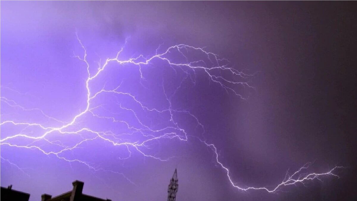 बिहार यूपी पर टूटा कुदरत का कहर