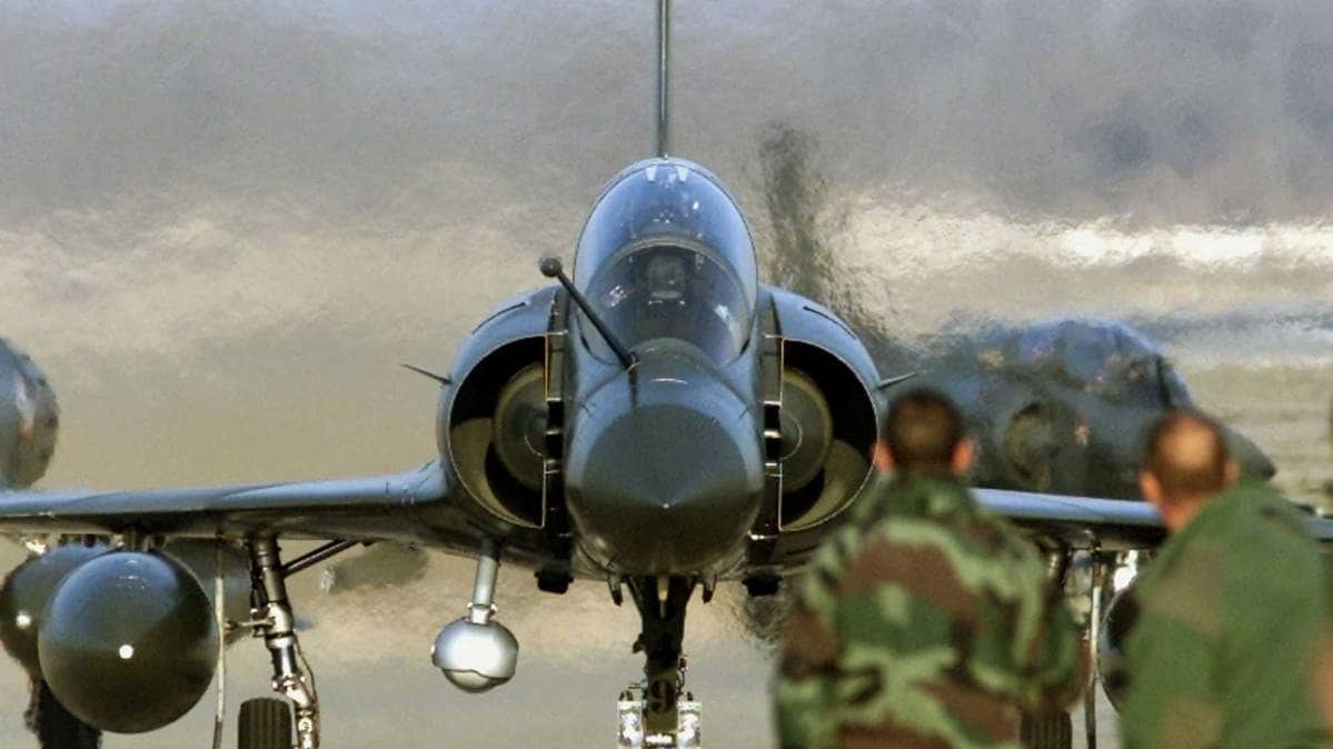 लड़ाकू विमान मिराज 2000