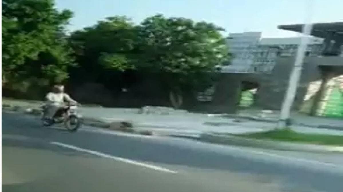 पाकिस्तान में भारतीय राजनयिक की कार का पीछा कर डराने की कोशिश