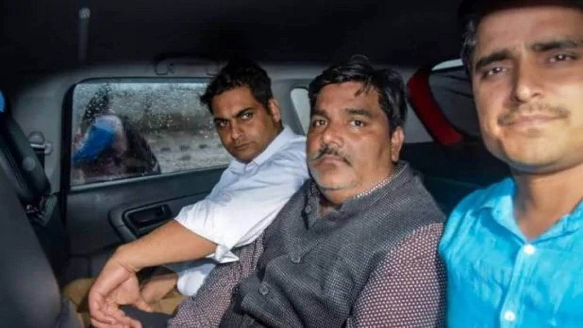 ताहिर हुसैन