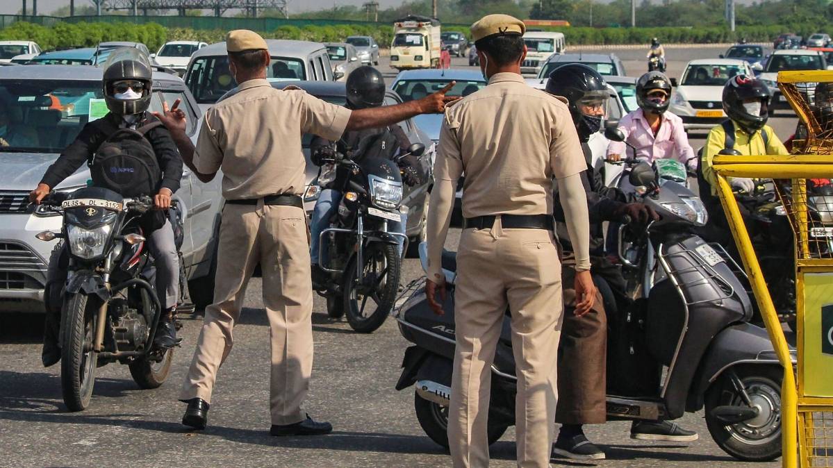 अनलॉक-1 के पहले दिन दिल्ली बॉर्डर पर लगा भीषण जाम (File-PTI)