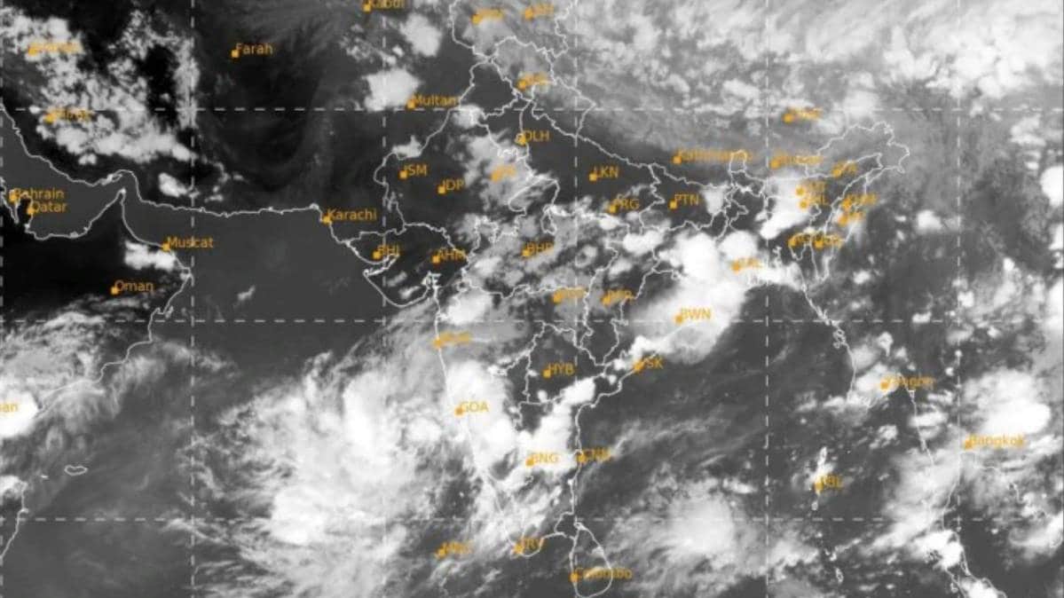 महाराष्ट्र के पश्चिमी तट, गुजरात के दक्षिणी तटऔर दमन में दिखेगा चक्रवात निसर्ग का असर (File-IMD)